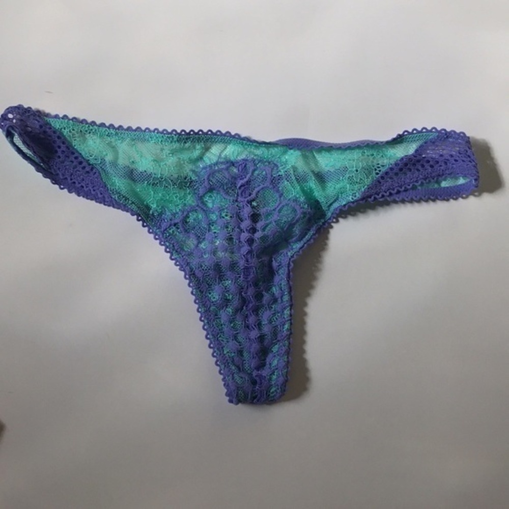 NWT Victoria’s secrets low rise blue and purple thongs/ tanga SzS